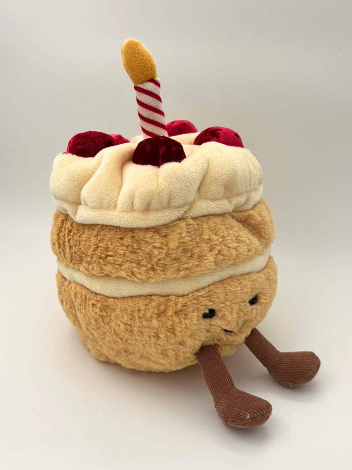 Jellycat Amuseables Birthday Cake pehmolelu