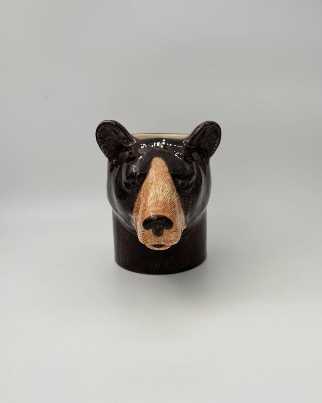 Quail Ceramics - Mustakarhu-kynäpurkki